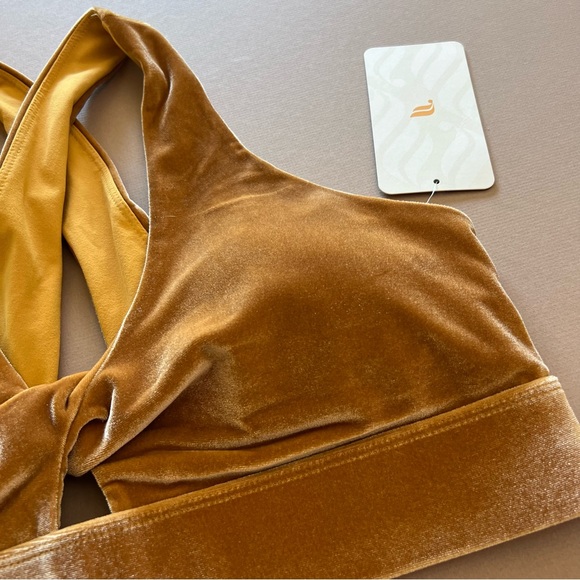 Fabletics Velvet Twist Front Gold Bralette - Picture 4 of 11